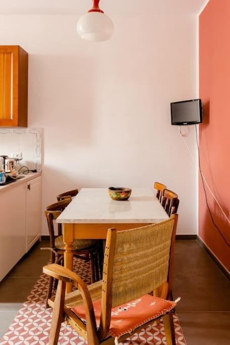 Casa Jole, Appartamento In Centro Bari Extérieur photo
