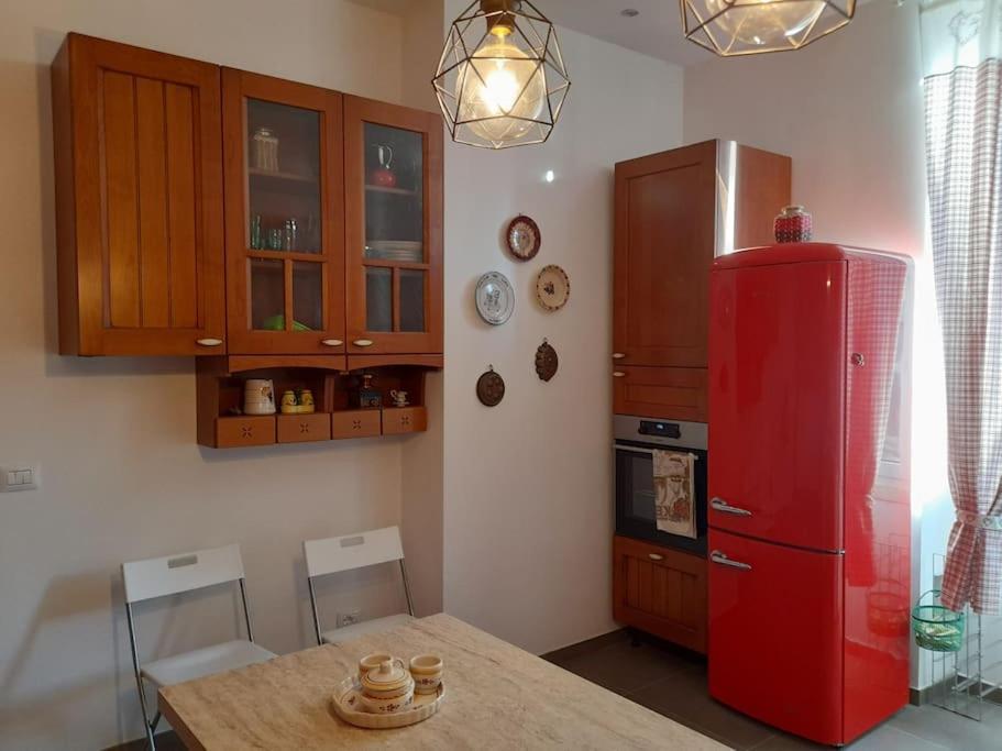 Casa Jole, Appartamento In Centro Bari Extérieur photo