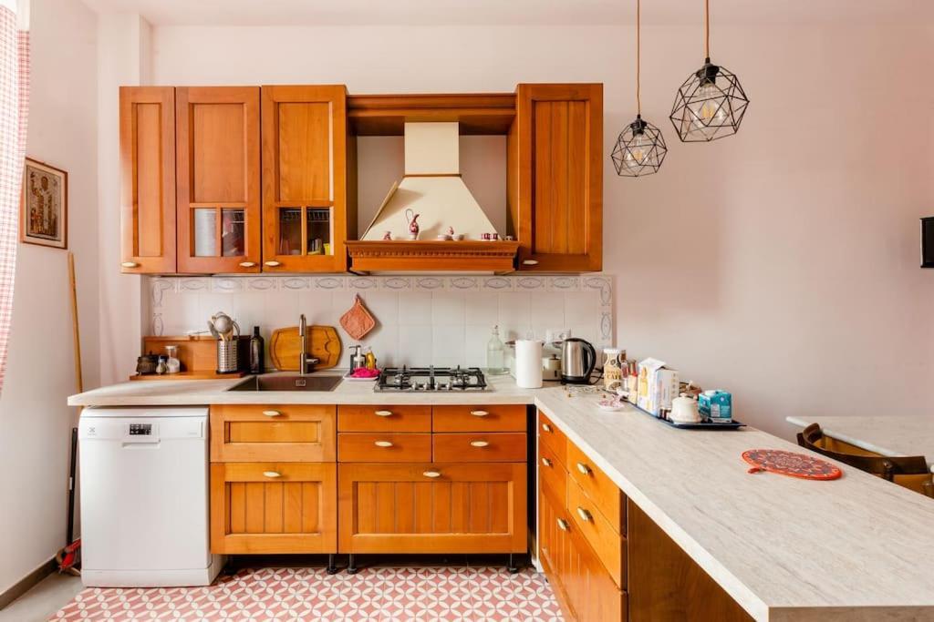 Casa Jole, Appartamento In Centro Bari Extérieur photo