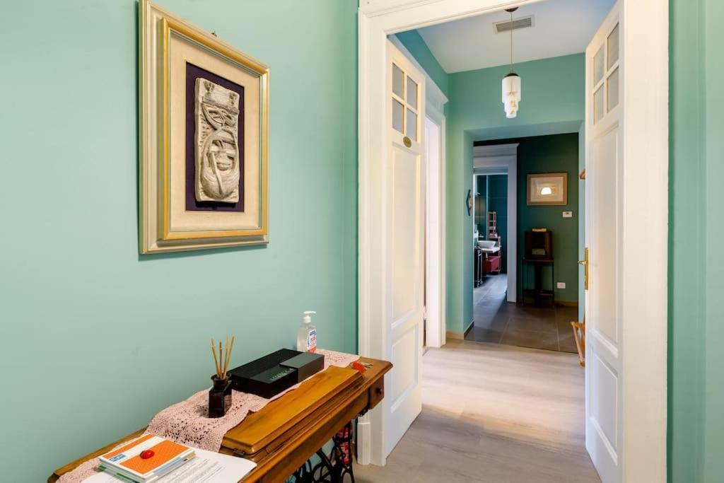 Casa Jole, Appartamento In Centro Bari Extérieur photo