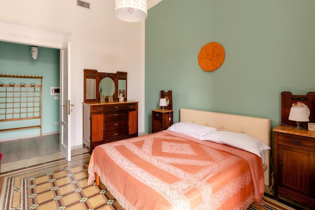 Casa Jole, Appartamento In Centro Bari Extérieur photo